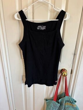 Black 100 % cotton Dickies Tank Top * accepting offers